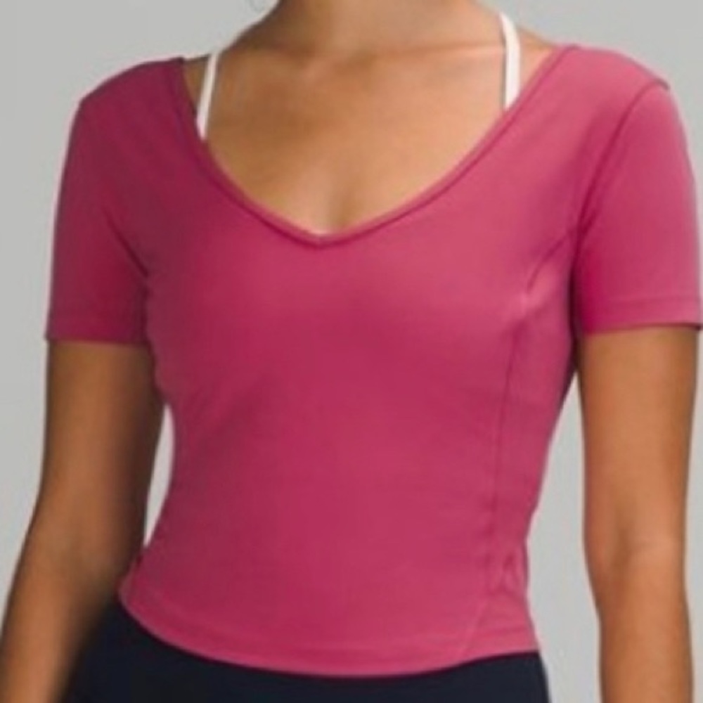 NWOT LULULEMON ALIGN T-SHIRT